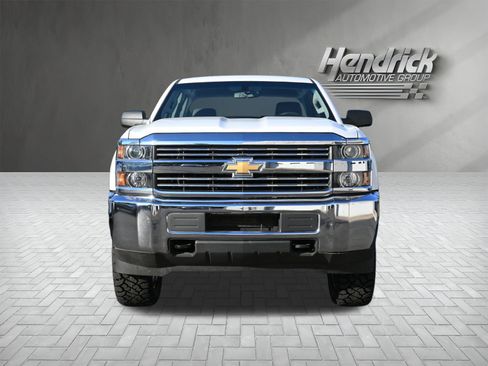 Used 2017 Chevrolet Silverado 2500 W/T RWD image 3
