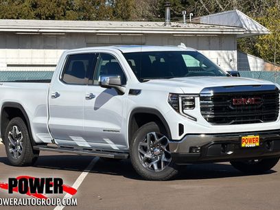 New 2026 GMC Sierra 1500 SLT w/ SLT Premium Package