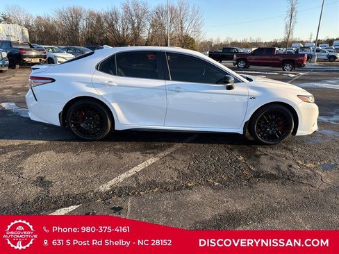 Used 2019 Toyota Camry SE image 8