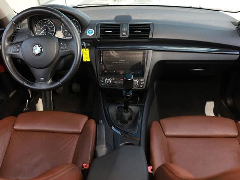 Used 2009 BMW 135i Coupe w/ Sport Pkg RWD image 12