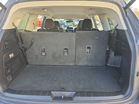 Used 2020 Subaru Ascent Premium w/ Convenience Package image 14