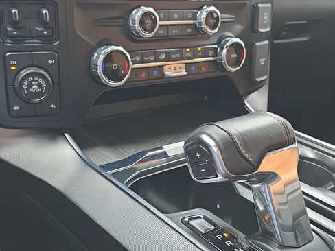 Certified 2023 Ford F150 Platinum w/ Equipment Group 701A High image 20