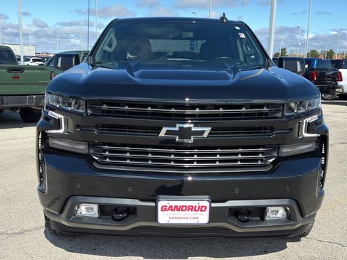 Used 2022 Chevrolet Silverado 1500 RST AWD/4WD image 3