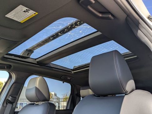 New 2026 MAZDA CX-70 3.3 Turbo w/ Premium Plus Pkg image 16