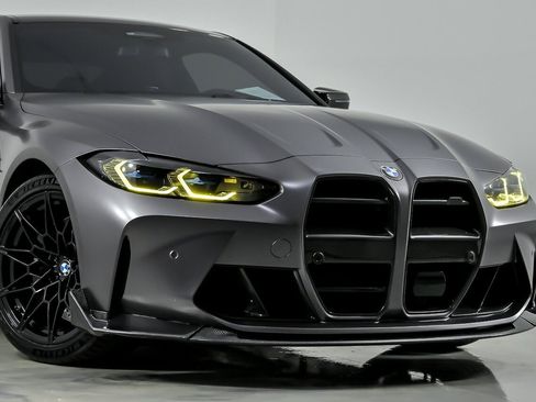 Used 2021 BMW M4 Competition w/ M Carbon Exterior Package RWD image 3