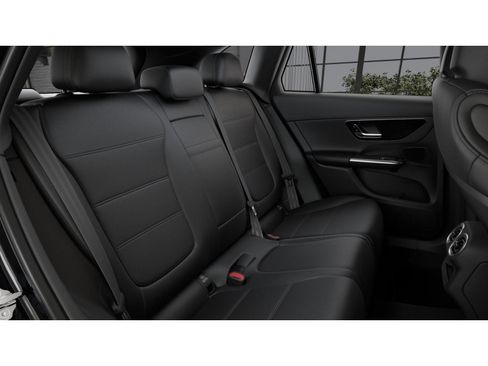 New 2026 Mercedes-Benz GLC 300 4MATIC image 12