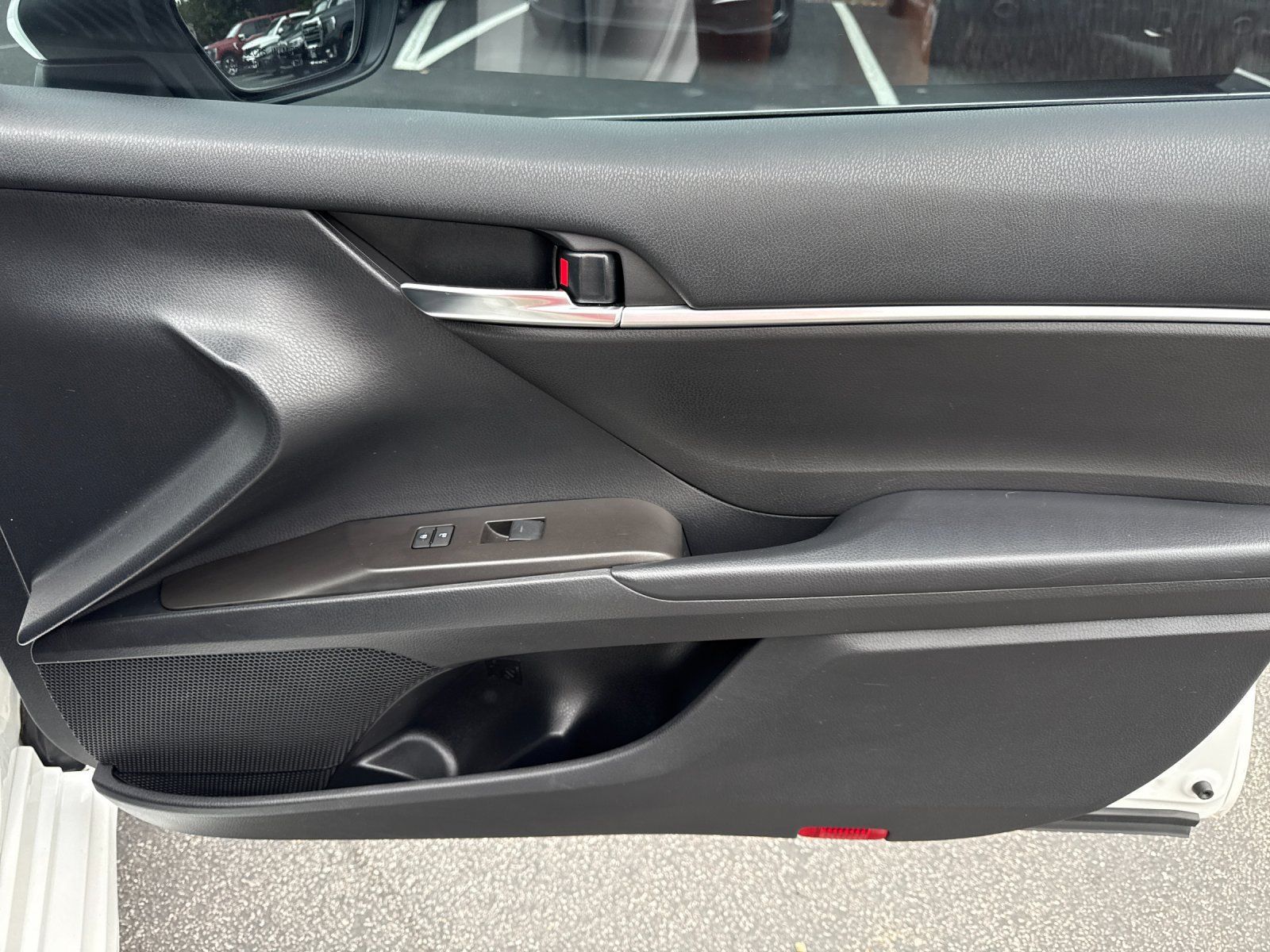 Used 2023 Toyota Camry SE FWD image 27