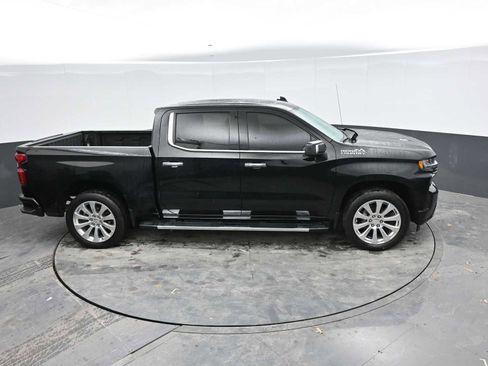 Used 2021 Chevrolet Silverado 1500 High Country w/ Technology Package AWD/4WD image 34