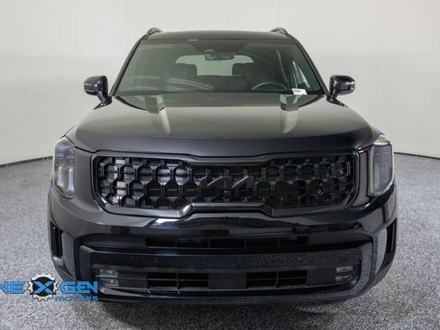 Used 2025 Kia Telluride SX Prestige X-Line AWD/4WD image 2