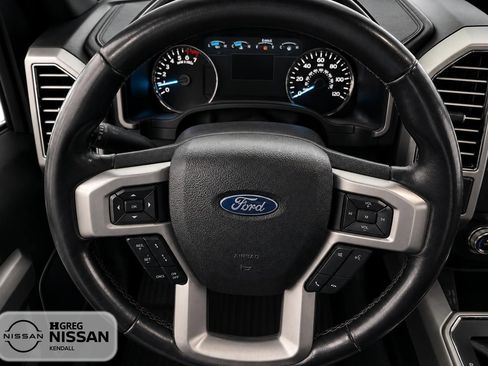 Used 2020 Ford F150 Platinum w/ Equipment Group 701A Luxury AWD/4WD image 8