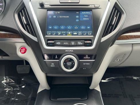 Used 2020 Acura MDX SH-AWD image 18