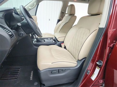 Used 2024 Nissan Armada Platinum w/ Captain's Chairs Package image 19