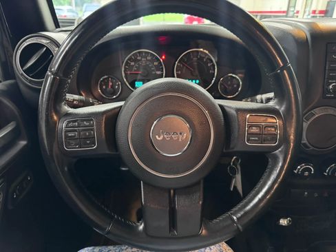 Used 2015 Jeep Wrangler Unlimited Sport AWD/4WD image 22