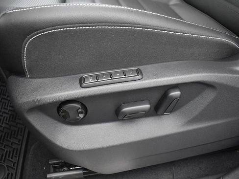 New 2026 Volkswagen Atlas Cross Sport SEL AWD/4WD image 19