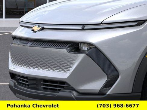 New 2026 Chevrolet Equinox EV LT image 13