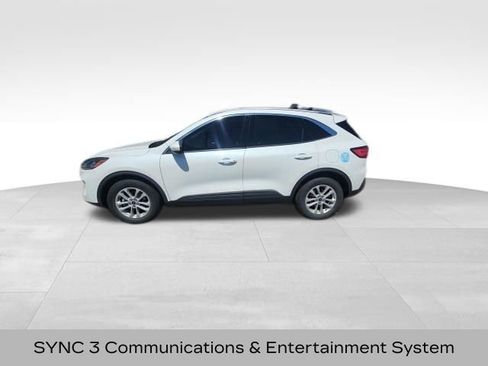 Used 2020 Ford Escape SE AWD/4WD image 3
