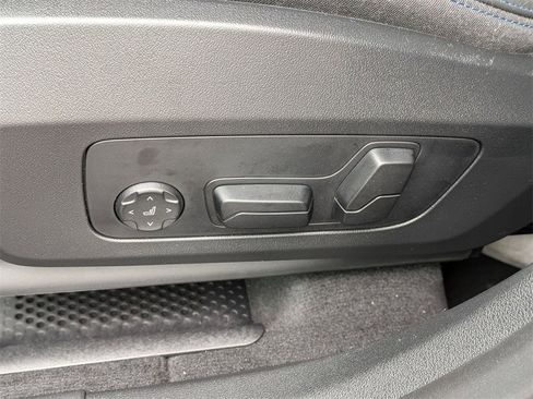 New 2025 BMW X1 M35i w/ Premium Package image 9