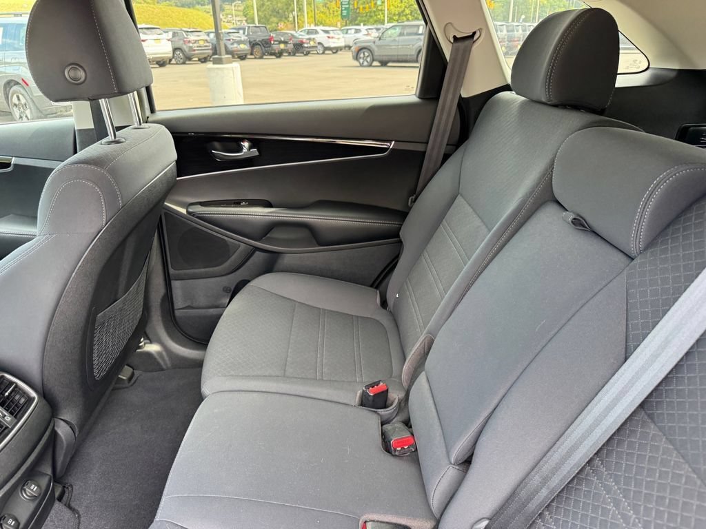 Used 2019 Kia Sorento AWD w/ Option Group 020 image 11