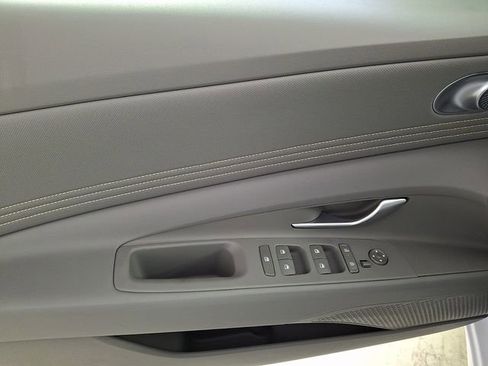 New 2026 Hyundai Elantra SEL Sport Premium FWD image 10