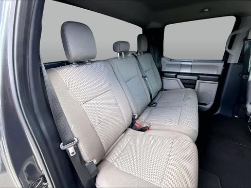 Used 2020 Ford F250 XLT w/ XLT Premium Package AWD/4WD image 19