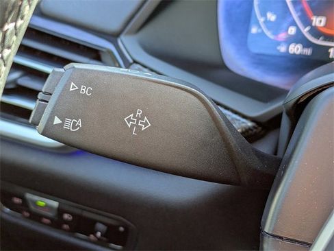 Used 2022 BMW X6 M50i w/ Executive Package image 29