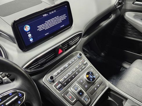 Used 2023 Hyundai Santa Fe SEL image 34