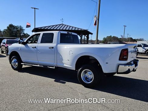 New 2026 RAM 3500 Tradesman image 9