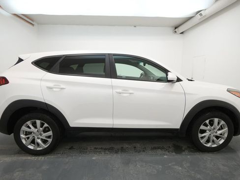 Used 2019 Hyundai Tucson SE image 9