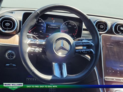 Used 2023 Mercedes-Benz C 300 4MATIC Sedan image 25