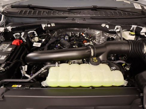 New 2025 Lincoln Navigator Reserve w/ Jet Appearance Package image 21