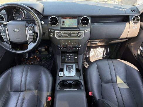 Used 2016 Land Rover LR4 HSE AWD/4WD image 16