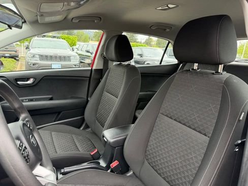 Used 2021 Kia Rio S FWD image 14