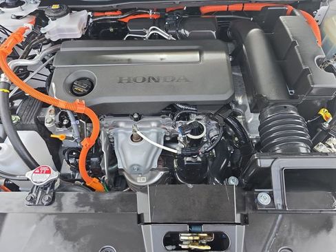 Used 2025 Honda CR-V Sport-L image 33