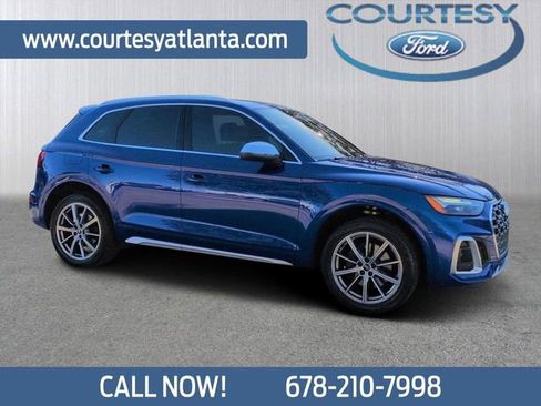 Used 2022 Audi SQ5 Premium w/ Convenience Package image 1