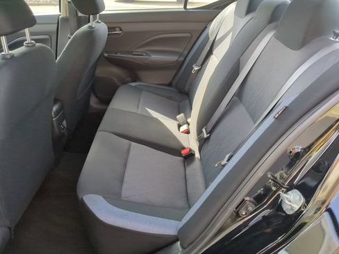 Used 2023 Nissan Versa SV FWD image 25