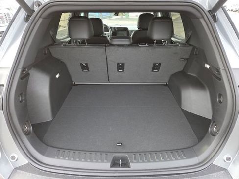 New 2026 Chevrolet Equinox LT w/ Convenience Package II image 26