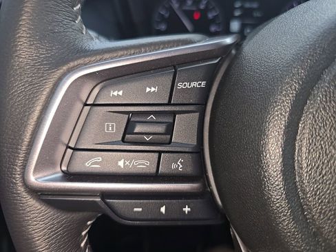 Certified 2025 Subaru Outback Premium image 30