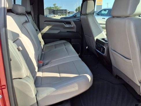 Used 2023 GMC Sierra 1500 SLT RWD image 19