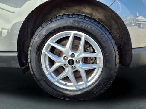 Used 2023 Ford Edge SEL w/ Convenience Package image 13