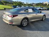 Used 2021 Lexus ES 350 w/ Premium Package image 5