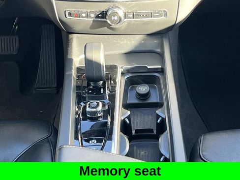 Used 2024 Volvo S60 B5 Core image 14