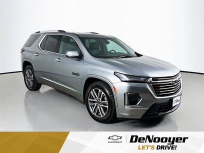 Used 2023 Chevrolet Traverse High Country