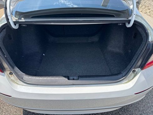 Used 2022 Honda Accord Sport image 4