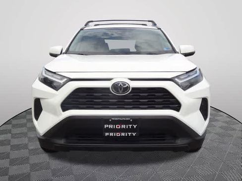 Used 2024 Toyota RAV4 XLE w/ Convenience Package AWD/4WD image 5