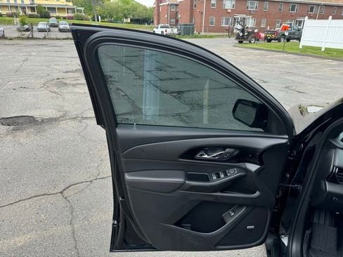 Used 2023 Chevrolet Traverse RS w/ LPO, Floor Liner Package AWD/4WD image 21