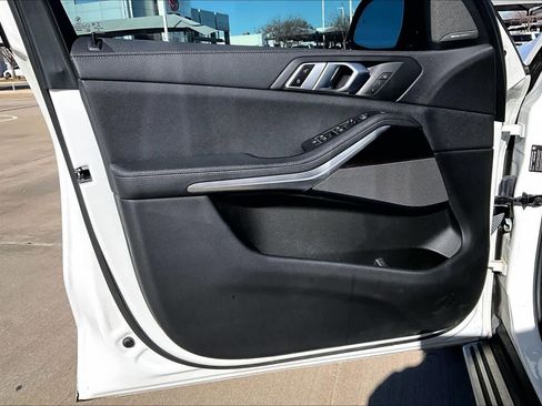 Used 2021 BMW X5 sDrive40i w/ Premium Package image 25