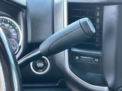 Used 2023 RAM 2500 Big Horn w/ Level 1 Equipment Group image 16