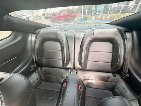 Used 2022 Ford Mustang GT Premium w/ Equipment Group 401A RWD image 13