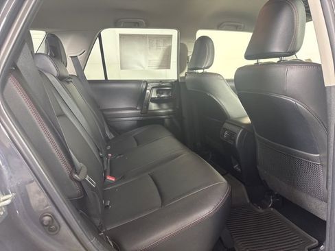 Used 2024 Toyota 4Runner TRD Off-Road Premium image 5