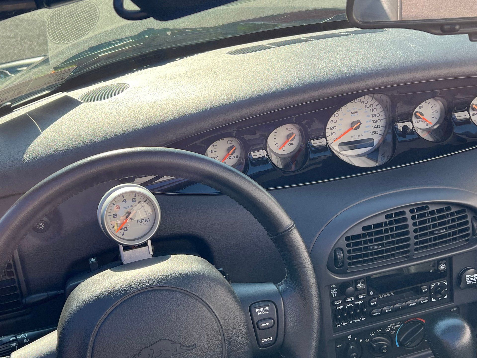 Used 1999 Plymouth Prowler RWD image 18